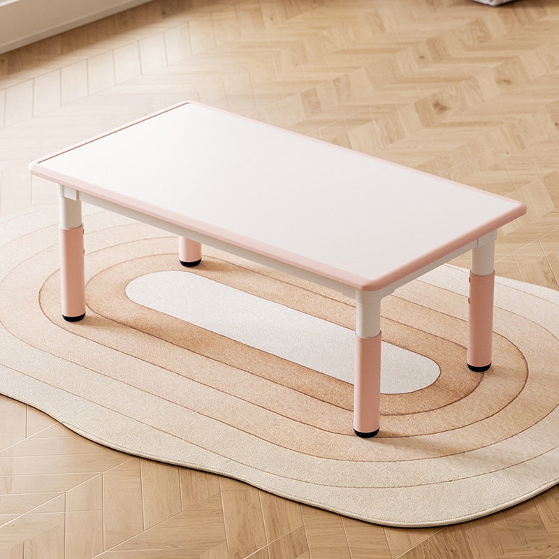 Großer Kindertisch
