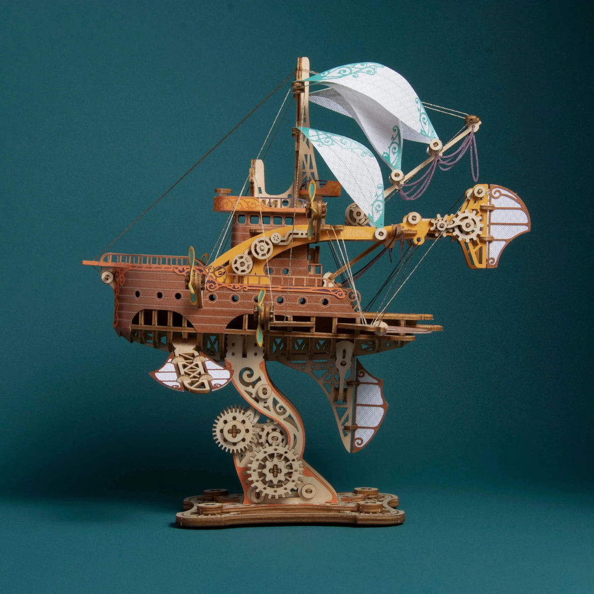 Victorian Airship MISS IRON