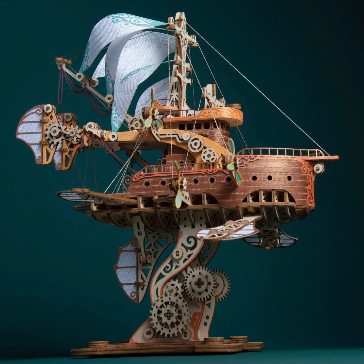 Victorian Airship MISS IRON