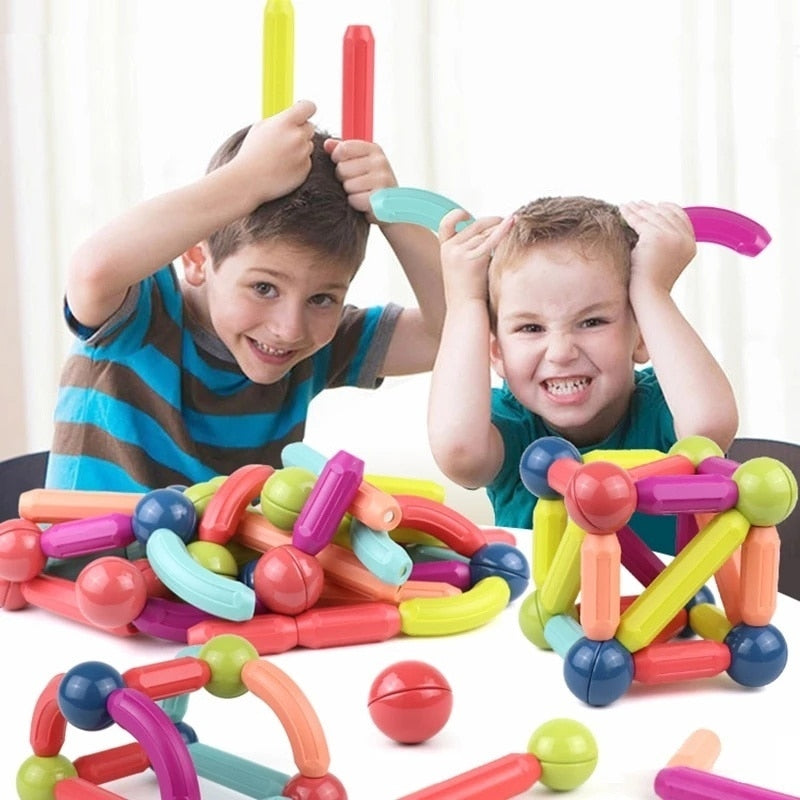 Magnetische Bausteine für Kinder | Buntes Magnet-Bauset