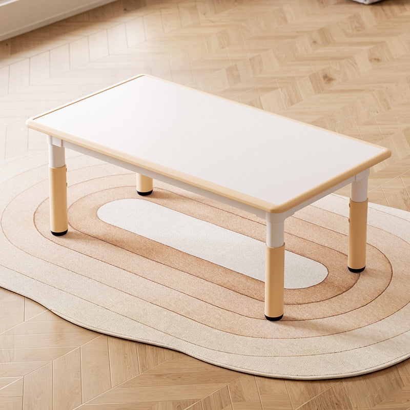 Großer Kindertisch